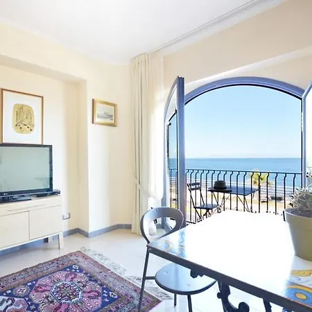 Mar Dei Poeti - Luxury Bed & Breakfast