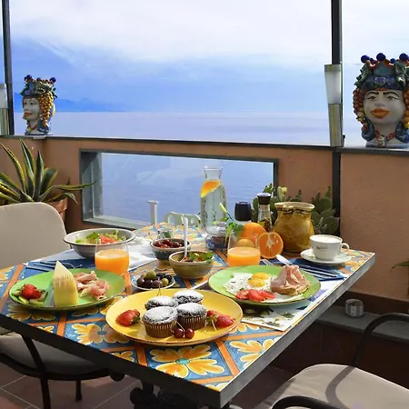 Mar Dei Poeti - Luxury Bed & Breakfast 3*