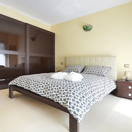Mar Dei Poeti - Luxury Riposto