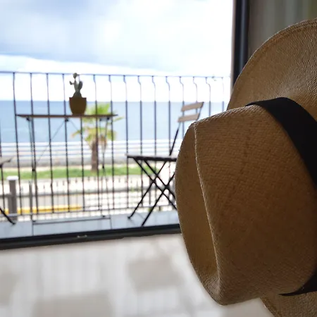 Mar Dei Poeti - Luxury Frühstückspension 4*