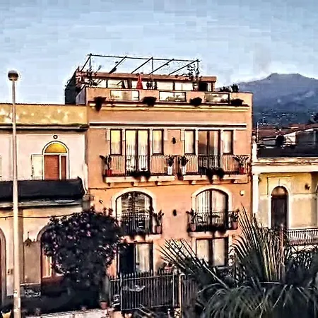 Mar Dei Poeti - Luxury Riposto