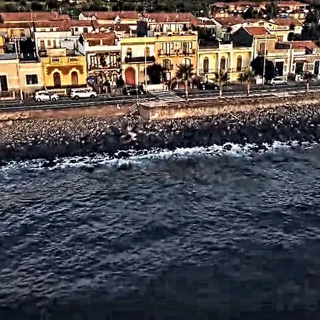 Mar Dei Poeti - Luxury Riposto