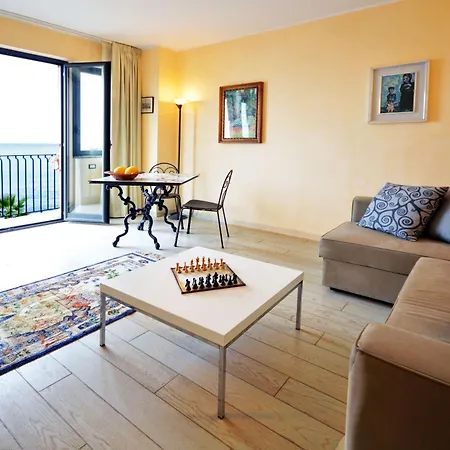 Mar Dei Poeti - Luxury 4*