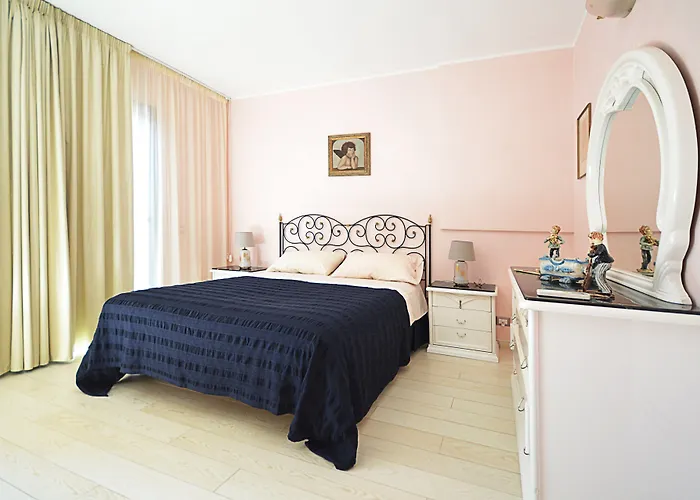 فندق مبيت وإفطار Mar Dei Poeti - Luxury 4*