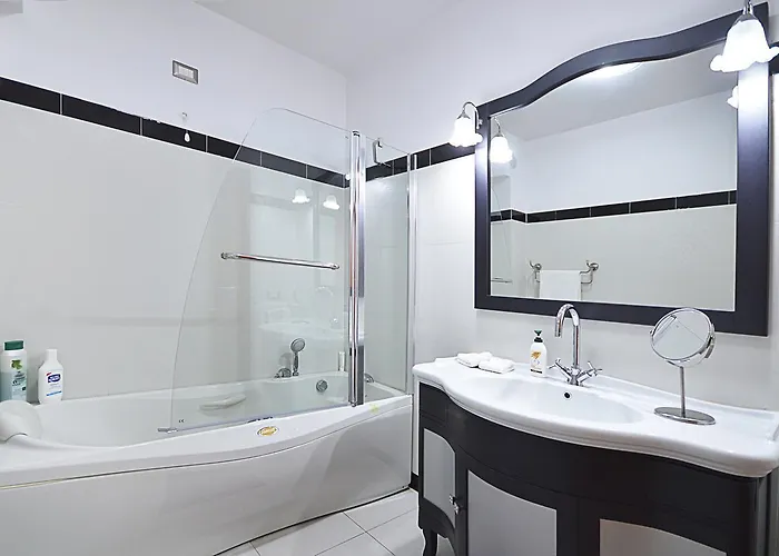 Mar Dei Poeti - Luxury ريبوسْتو